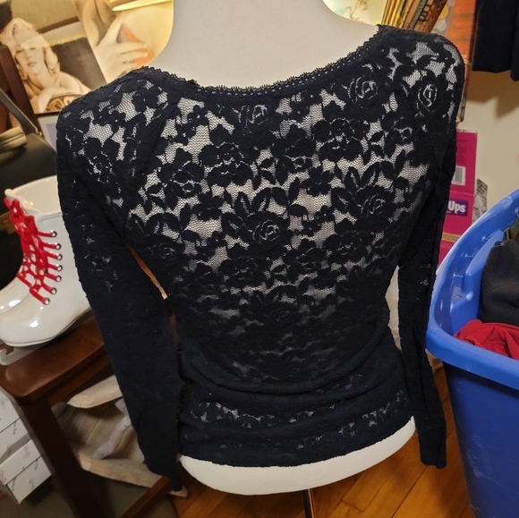 Abercrombie & Fitch Complete Lace Long Sleeve Top - Picture 4 of 8